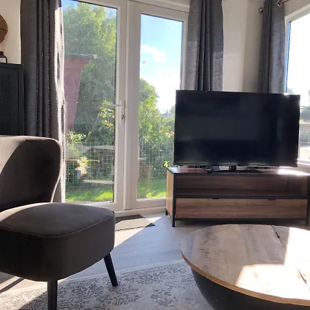 516 Op Recreatiepark De Wielen بيت للعطل