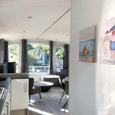 516 Op Recreatiepark De Wielen سينت مارتن