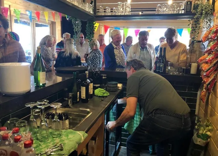 516 Op Recreatiepark De Wielen בית נופש סנט מארטן