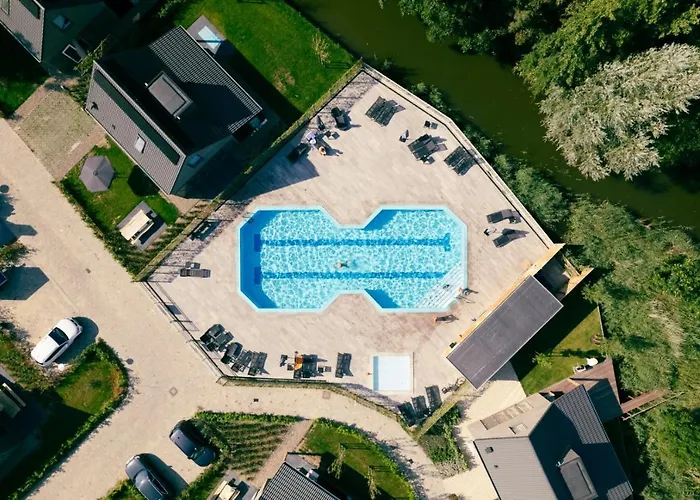 516 Op Recreatiepark De Wielen בית נופש